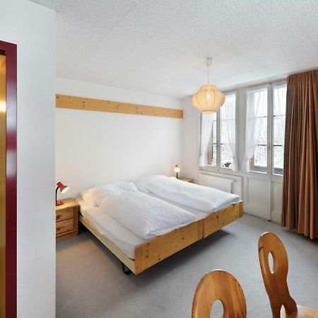 Hotel Krone Budget Lenk Eksteriør billede