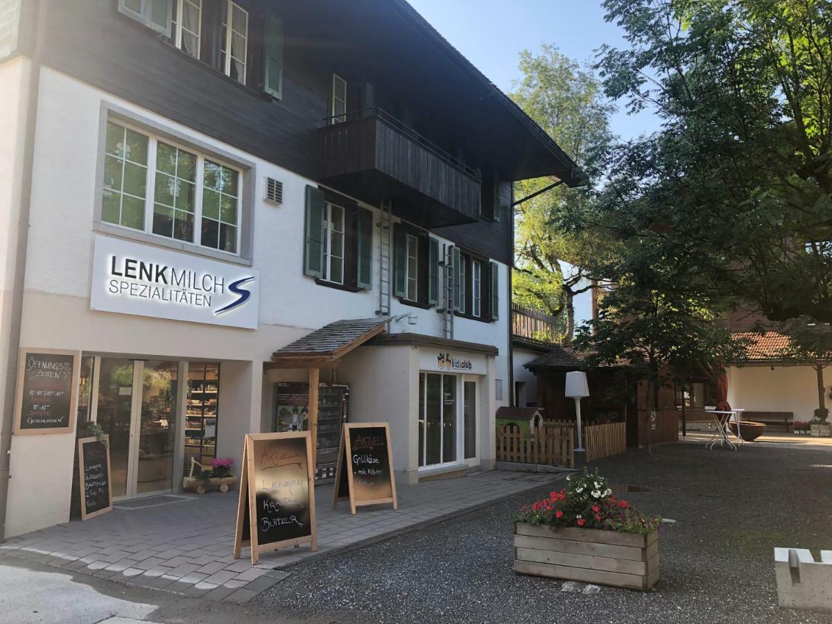 Hotel Krone Budget Lenk Eksteriør billede