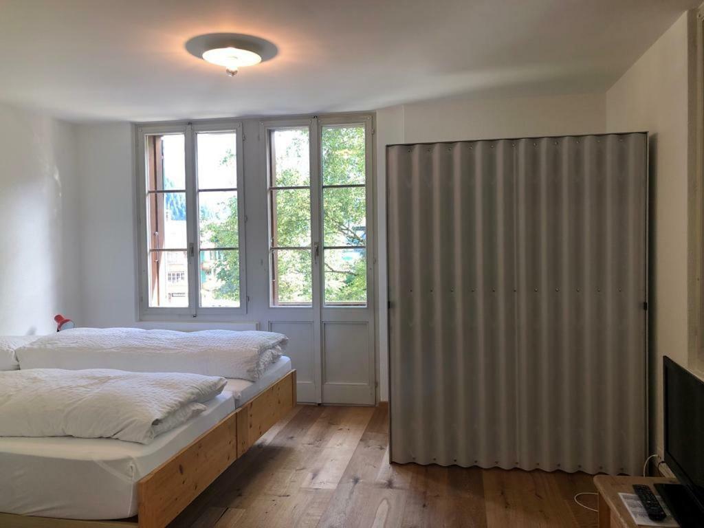 Hotel Krone Budget Lenk Eksteriør billede